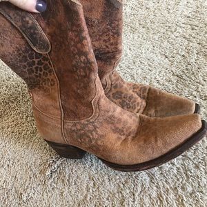 Old gringo leopard boots